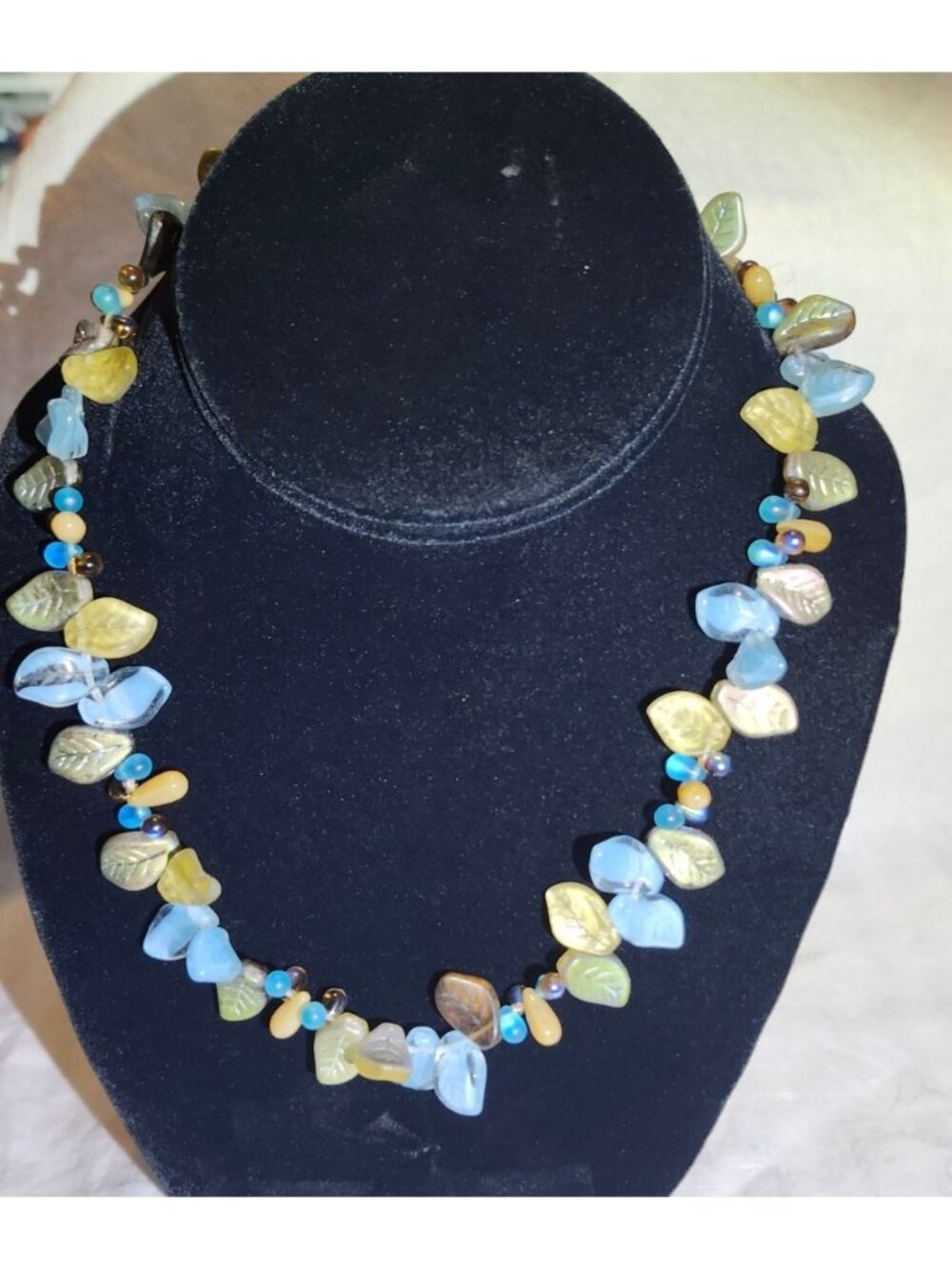 Handcrafted Blue Acrylic Leaves Bead Necklace Brown & Gold Tones Accents Hippie - Picture 2 of 4